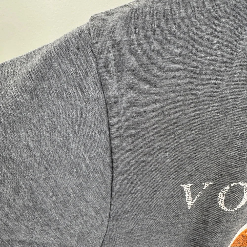 Volunteer Traditions Tennessee Logo Charcoal Gray T-Shirt Size Small